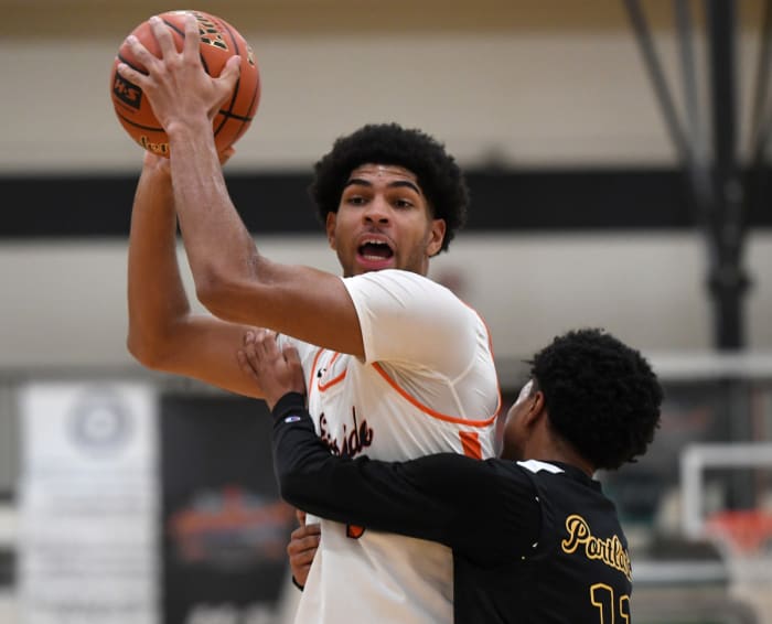 a Roosevelt vs Eastside Catholic boys basketball The Hardwood Invite final Portland Oregon December 20 2023 Taylor Balkom 31